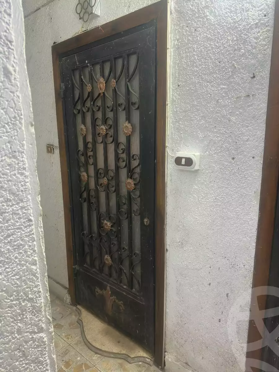 https://aqarmap.com.eg/ar/listing/6256398-for-rent-alexandria-lauran-shr-bw-qyr-tryq-lhry