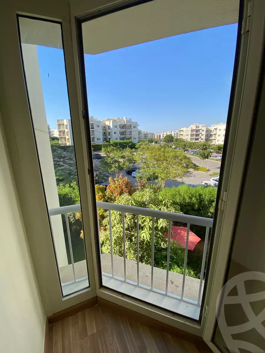https://aqarmap.com.eg/en/listing/6256719-for-rent-cairo-el-sheikh-zayed-city-compounds-dh-drys