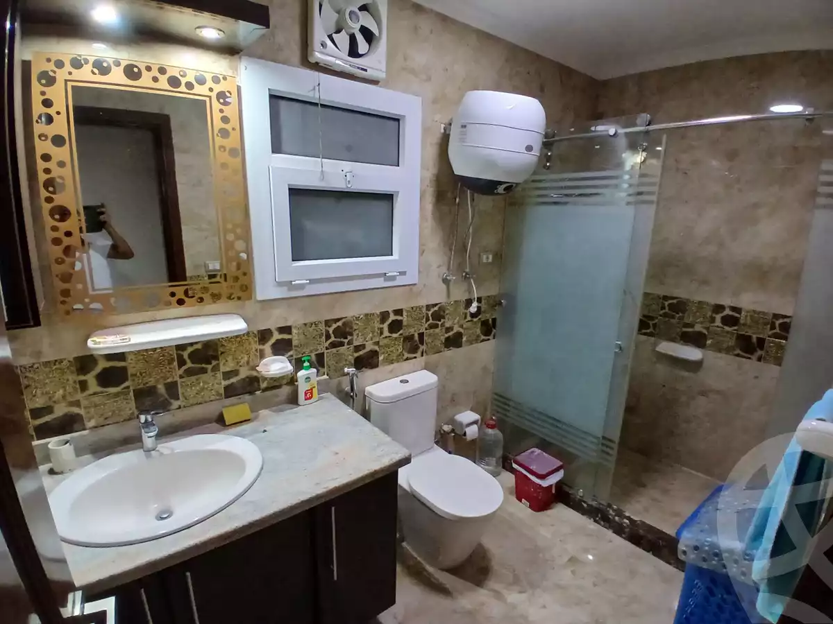 https://aqarmap.com.eg/en/listing/6256936-for-sale-alexandria-camp-cesar-el-gaish-rd