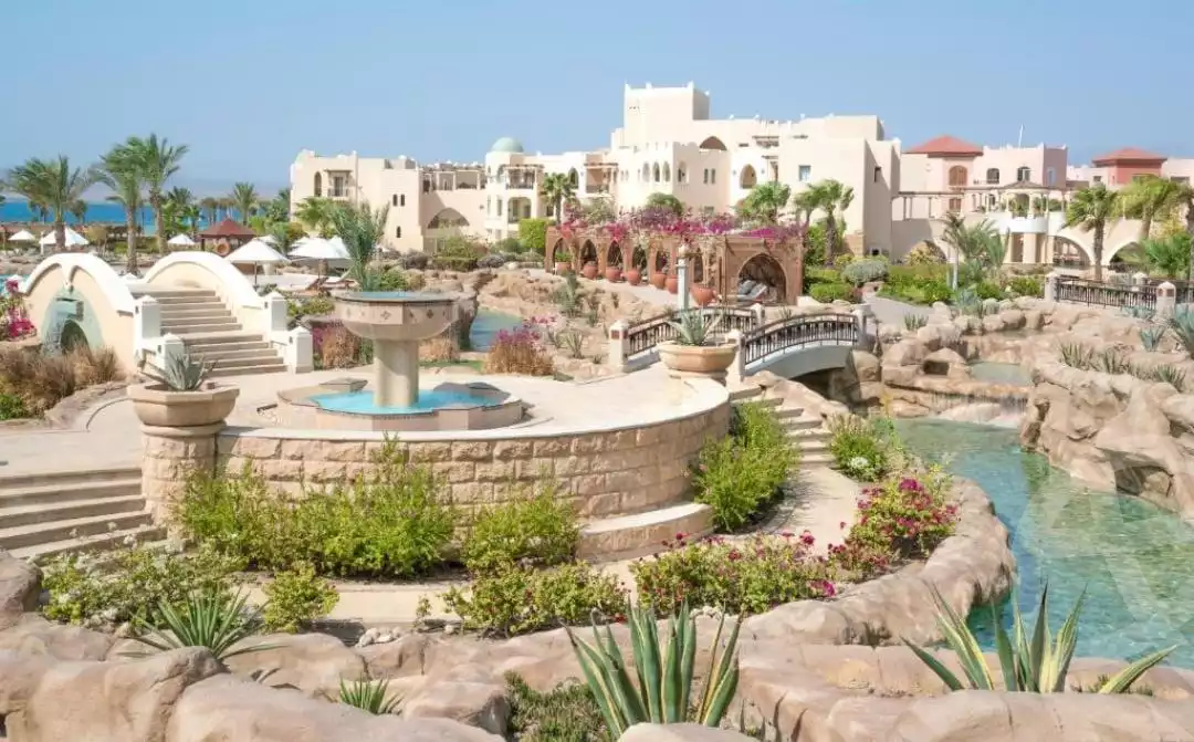 https://aqarmap.com.eg/ar/listing/6257279-for-sale-red-sea-hurghada-resorts-biscay-resort-soma-bay