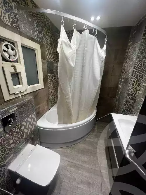 https://aqarmap.com.eg/en/listing/6257640-for-rent-cairo-new-cairo-el-ahyaa-third-neighborhood-street-10