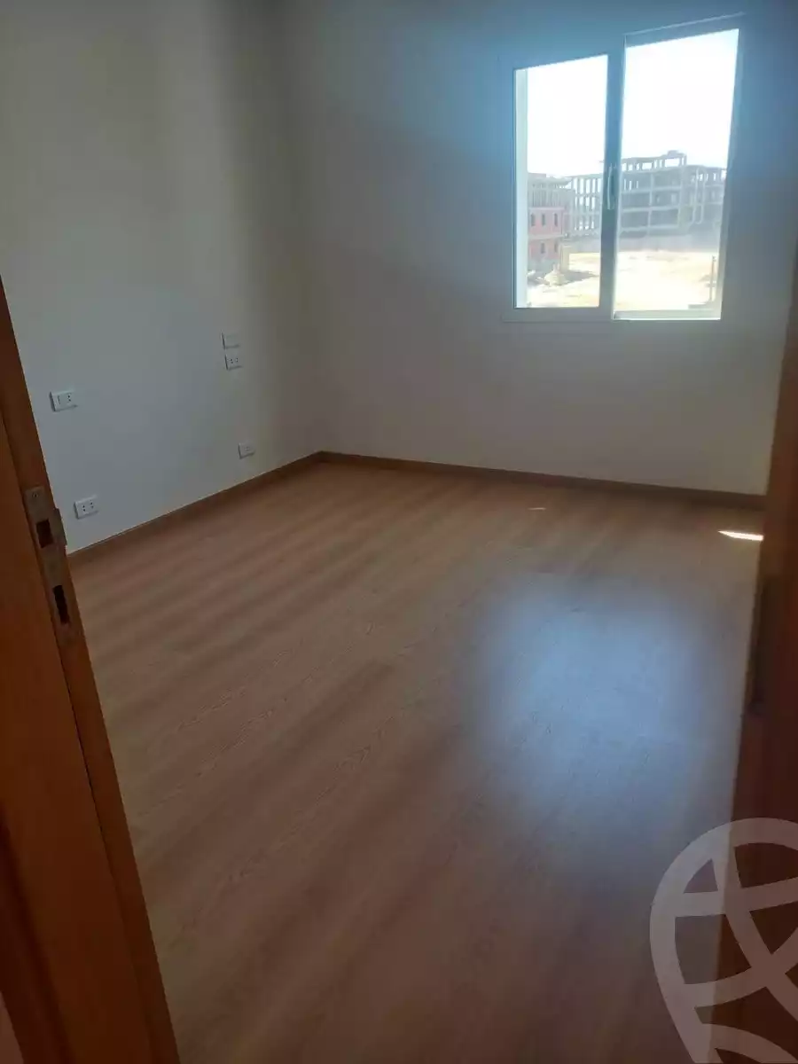 https://aqarmap.com.eg/ar/listing/6257741-for-rent-cairo-6th-of-october-compounds-october-plaza
