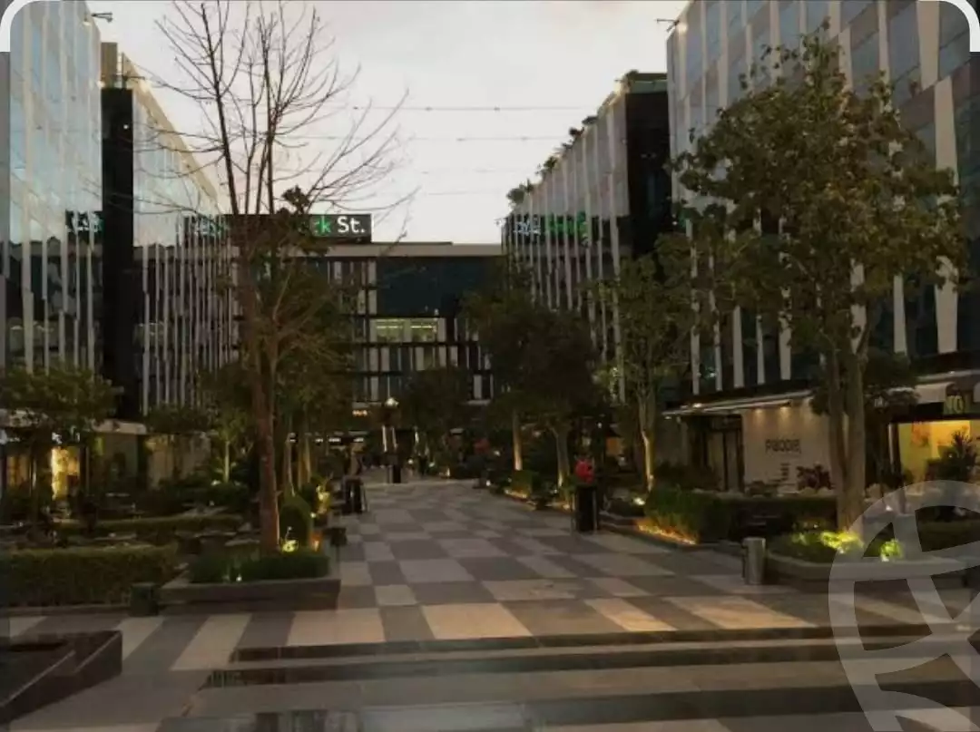 https://aqarmap.com.eg/en/listing/6259997-for-sale-cairo-el-sheikh-zayed-city-compounds-brk-stryt-mwl-sky