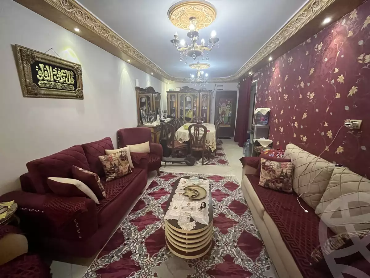 https://aqarmap.com.eg/ar/listing/6260065-for-sale-alexandria-l-jmy-lbytsh-el-zohour-st