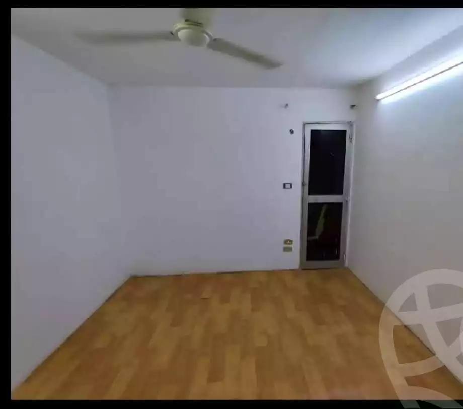 https://aqarmap.com.eg/ar/listing/6260486-for-rent-cairo-el-zaytun-lzytwn-lshrqy-toman-bai-st