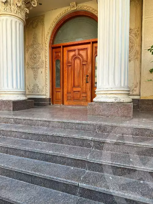 https://aqarmap.com.eg/ar/listing/6255775-for-sale-cairo-new-cairo-ganob-el-akadamiya-south-academy-h-mosaab-ibn-omair-st