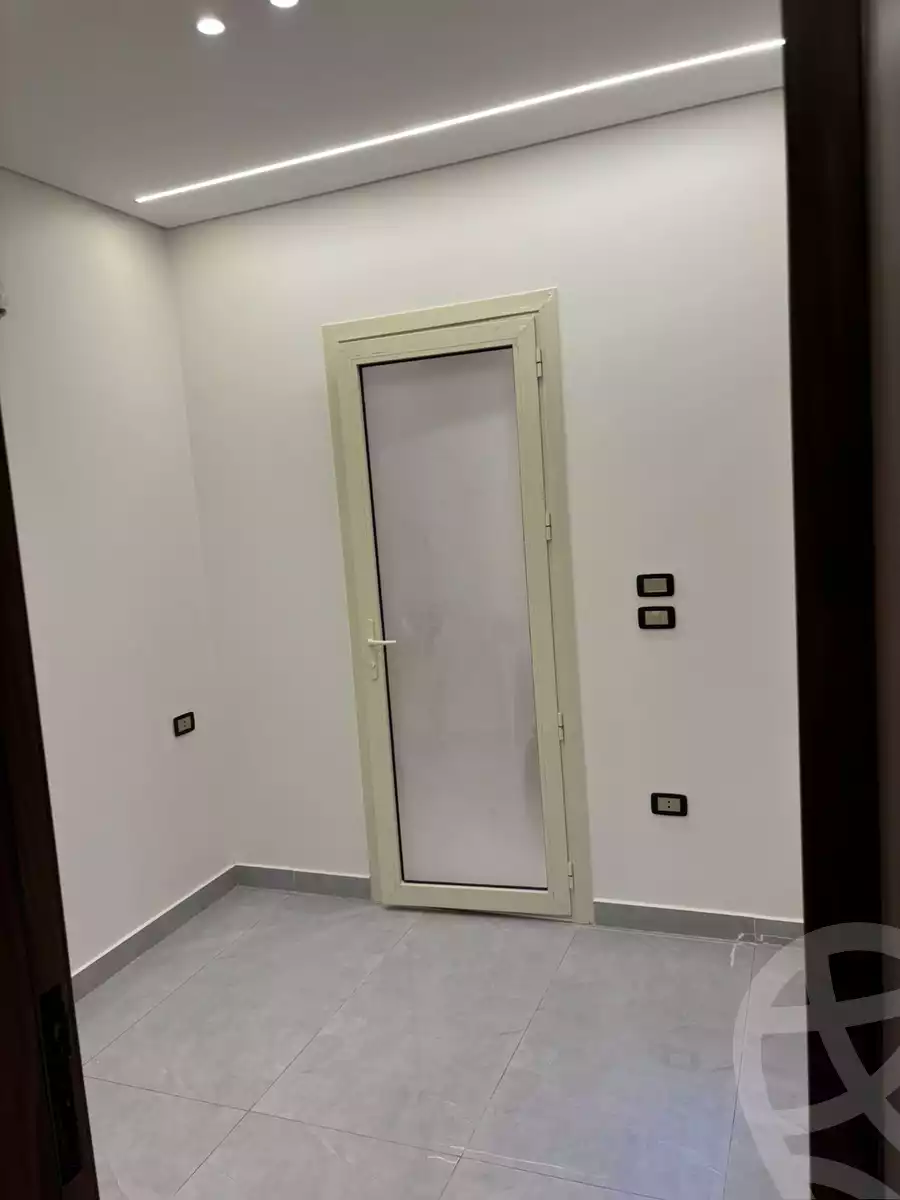 https://aqarmap.com.eg/ar/listing/6261834-for-rent-cairo-6th-of-october-compounds-october-plaza