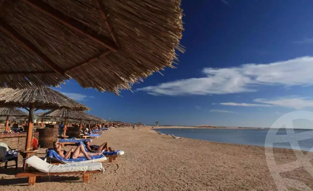 https://aqarmap.com.eg/ar/listing/6262180-for-sale-red-sea-hurghada-resorts-bay-west-soma-bay