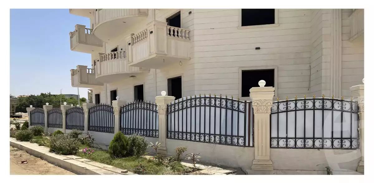 https://aqarmap.com.eg/ar/listing/6256783-for-sale-cairo-el-shorouk-h-lnd
