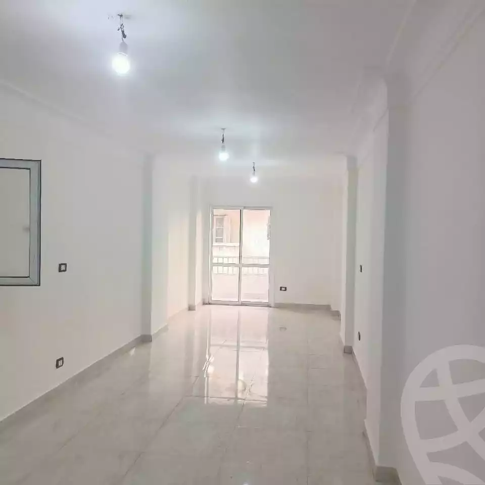 https://aqarmap.com.eg/ar/listing/6263517-for-sale-alexandria-el-asafra-l-sfr-bhry