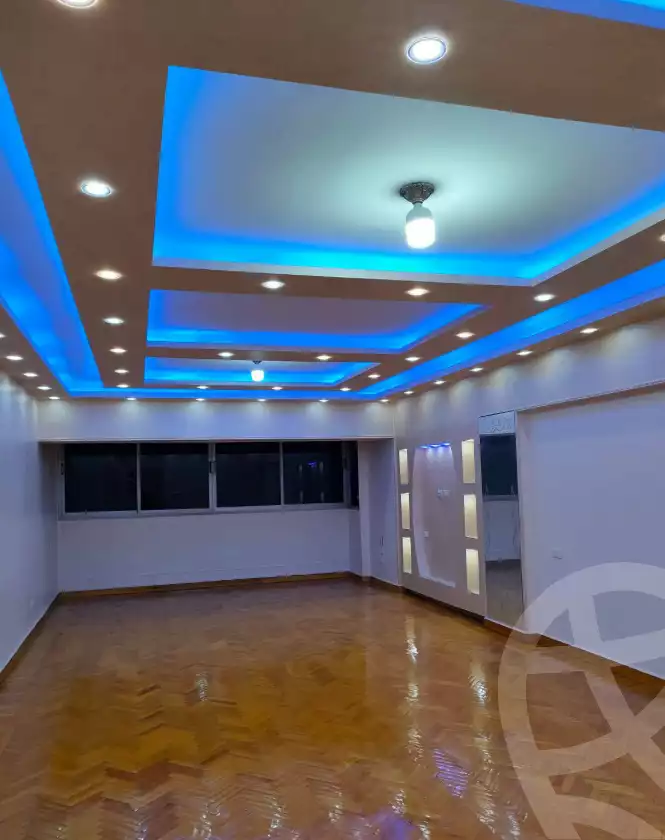 https://aqarmap.com.eg/ar/listing/6265563-for-sale-cairo-el-haram-shareaa-naser-el-thawrah