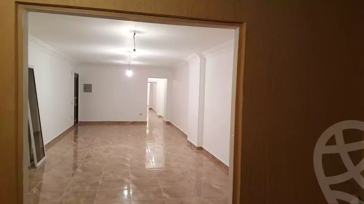https://aqarmap.com.eg/ar/listing/6267215-for-rent-cairo-ain-shams-jsr-lswys