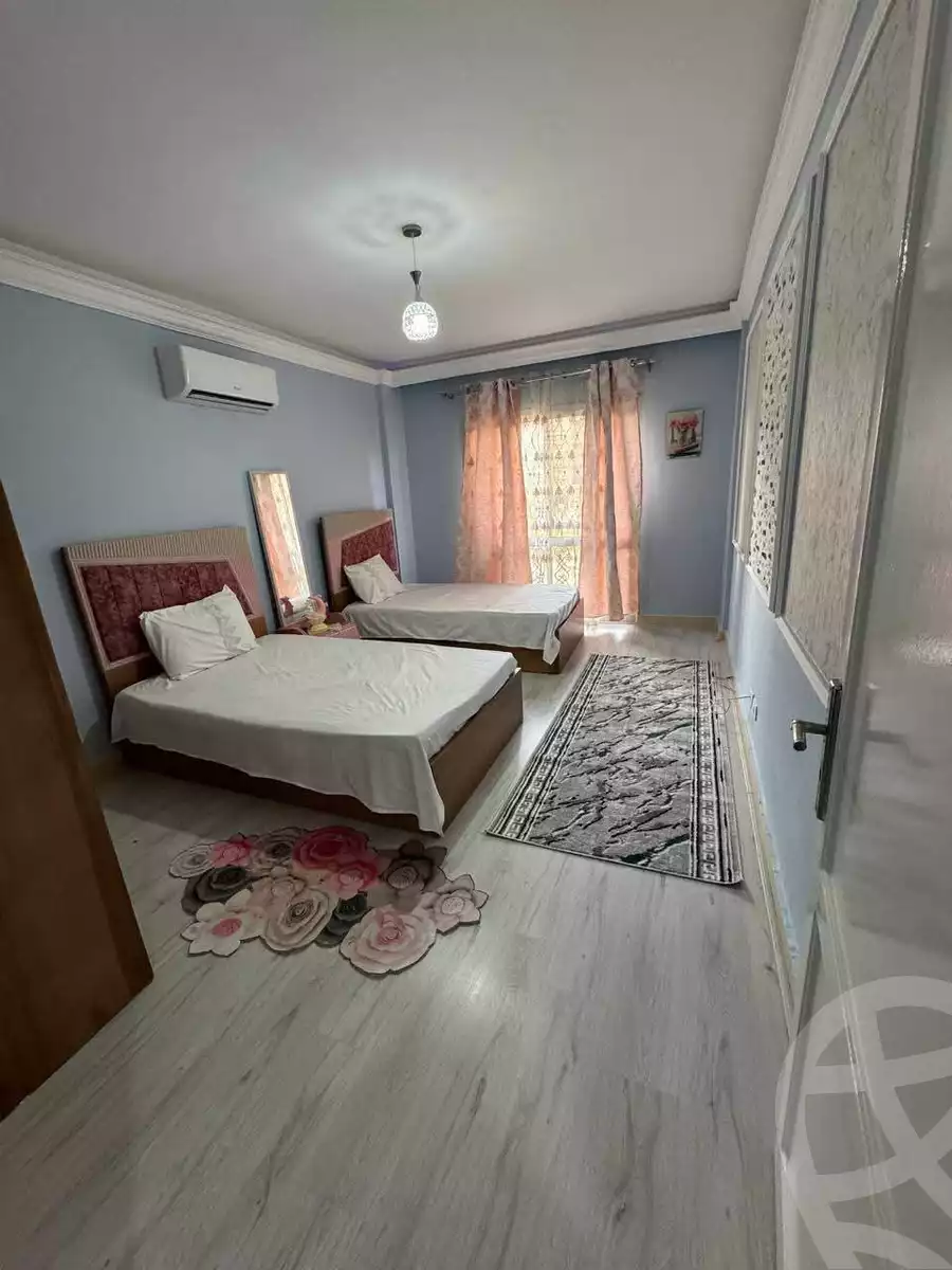 https://aqarmap.com.eg/ar/listing/6268225-for-rent-cairo-new-cairo-lrhb-city-phase-8