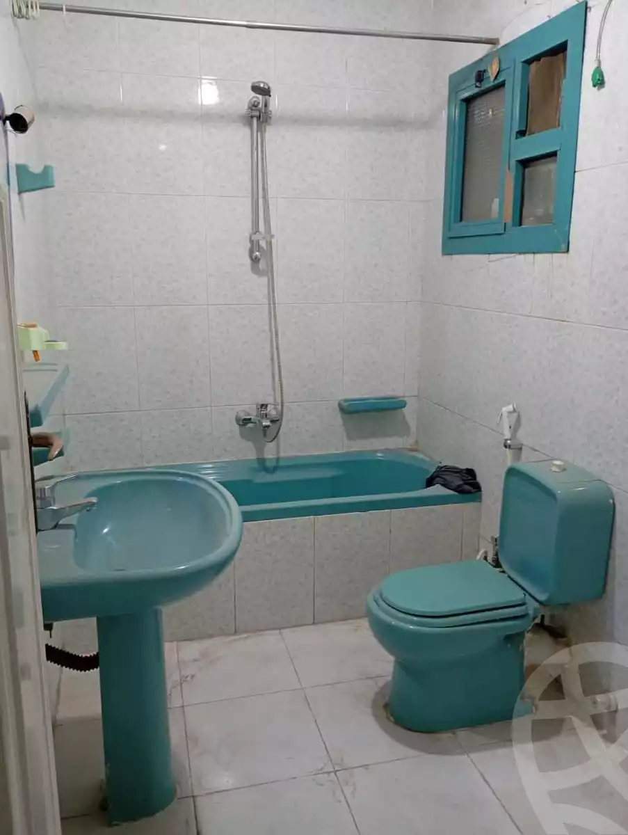 https://aqarmap.com.eg/en/listing/6268818-for-rent-cairo-mokattam-lhdb-l-ly