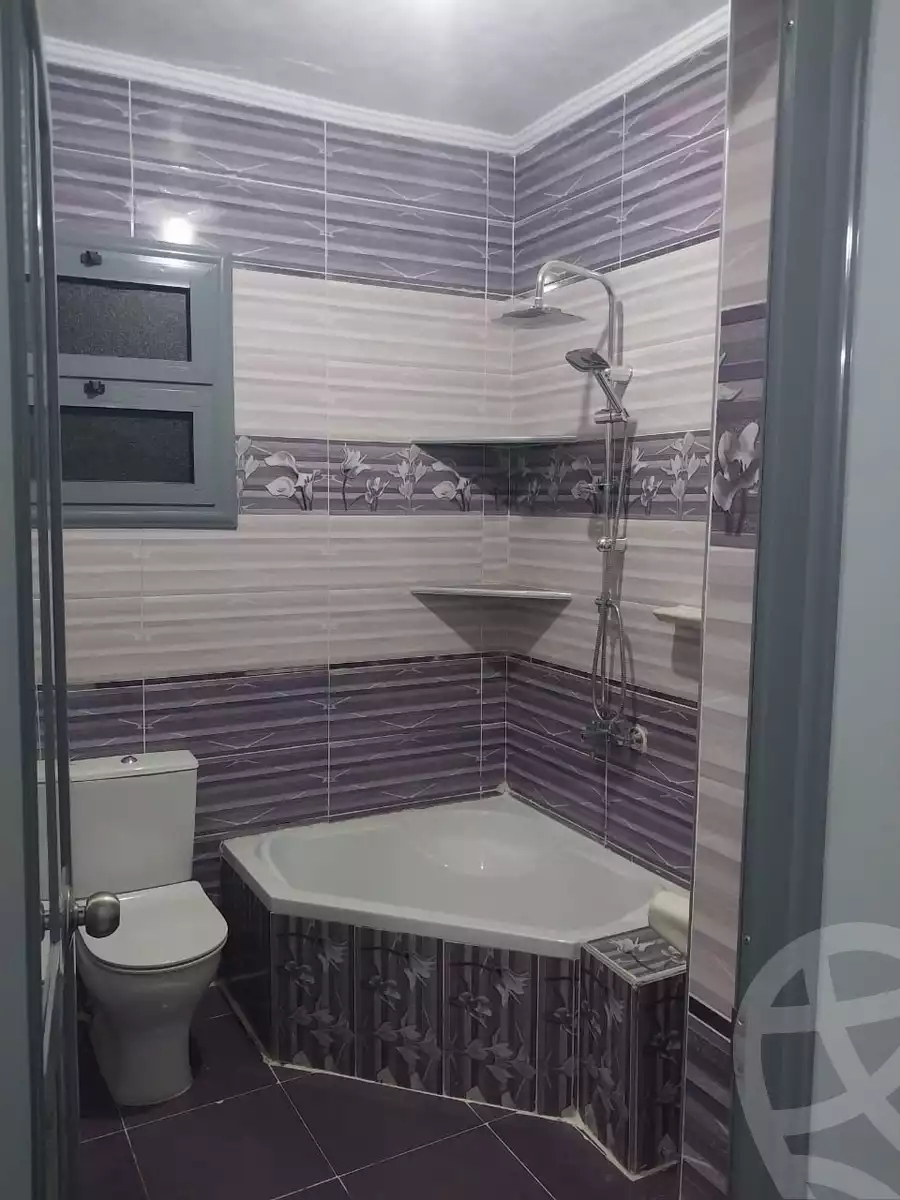 https://aqarmap.com.eg/en/listing/6269898-for-sale-cairo-helwan-hadayek-helwan-el-eshrein-st