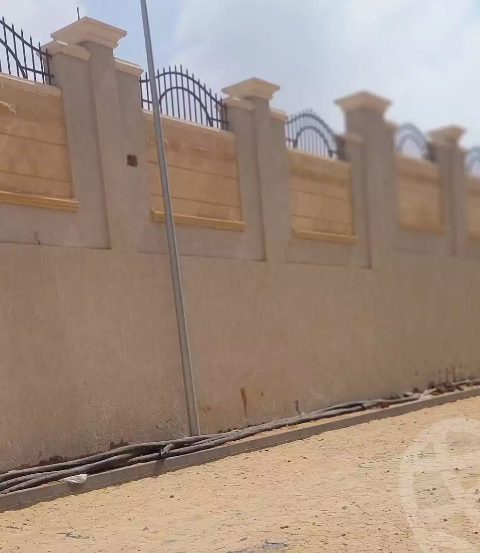 https://aqarmap.com.eg/en/listing/6270268-for-sale-cairo-new-cairo-compounds-dh-ykwn-2-ryzydns-styl-hwm
