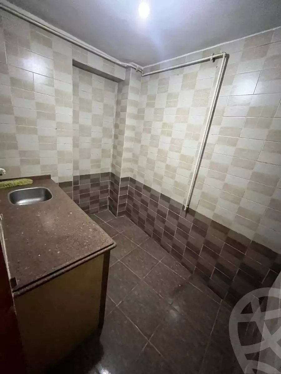 https://aqarmap.com.eg/ar/listing/6270765-for-sale-alexandria-bahray-el-anfoshy-mahmoud-fahmy-al-nokrashi-st