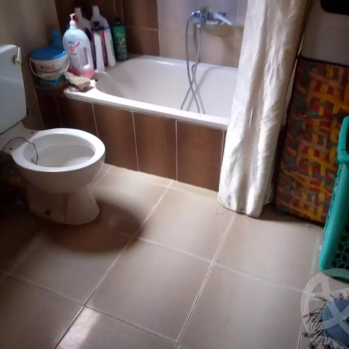 https://aqarmap.com.eg/en/listing/6270855-for-sale-cairo-helwan-helwan-el-sharkeya-borhan-st