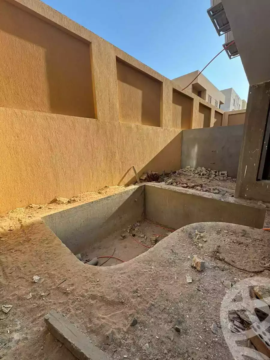 https://aqarmap.com.eg/ar/listing/6272247-for-sale-cairo-new-cairo-sharq-el-akadamiya-tuman-bay-st