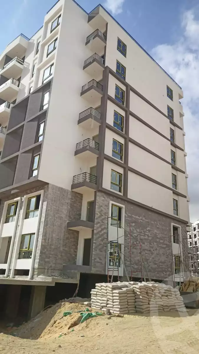 https://aqarmap.com.eg/ar/listing/6272689-for-sale-cairo-new-administrative-capital-r7-green-avenue