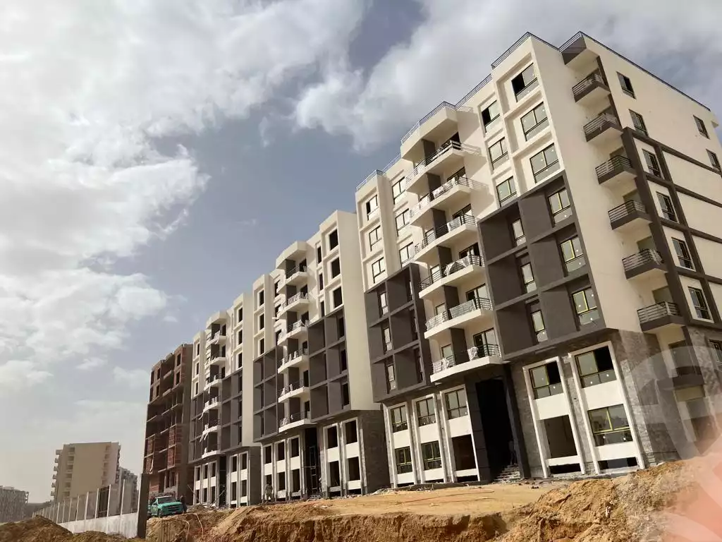 https://aqarmap.com.eg/ar/listing/6272689-for-sale-cairo-new-administrative-capital-r7-green-avenue