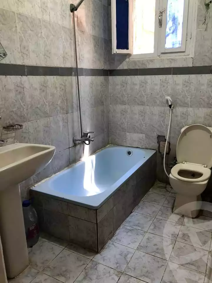 https://aqarmap.com.eg/en/listing/6272784-for-rent-cairo-faisal-hassan-mohamed-st