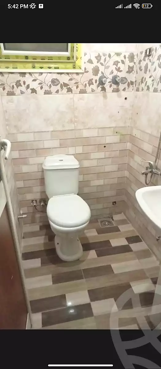 https://aqarmap.com.eg/en/listing/6272969-for-sale-qalyubia-shubra-el-khaima-om-bayoumi