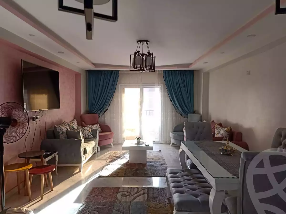 https://aqarmap.com.eg/ar/listing/6273492-for-sale-cairo-helwan-hadayek-helwan-nile-corniche-st