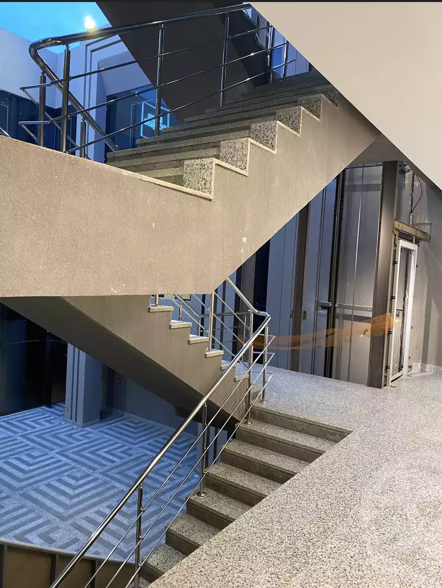 https://aqarmap.com.eg/ar/listing/6273973-for-rent-cairo-new-cairo-south-investors-al-gezira-st