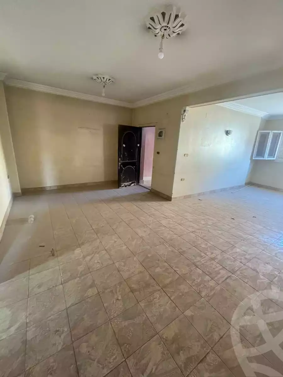 https://aqarmap.com.eg/ar/listing/6274252-for-sale-cairo-helwan-lmjwr-lrb-lmshrw-lmryky