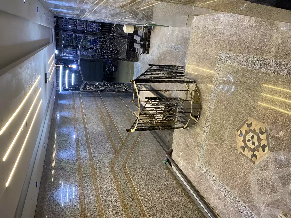 https://aqarmap.com.eg/ar/listing/6275297-for-sale-cairo-faisal-el-talbeya-moustafa-refae