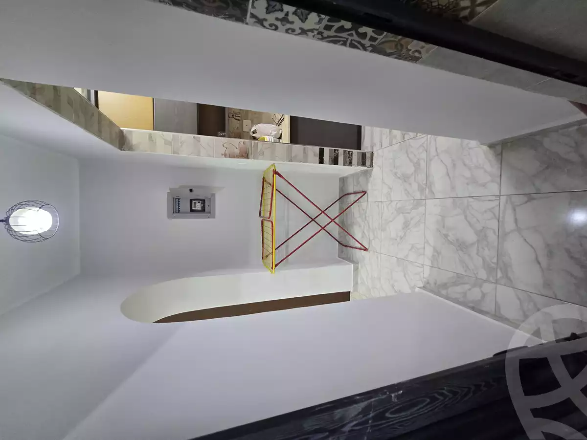 https://aqarmap.com.eg/ar/listing/6276884-for-rent-cairo-manial-manial-st