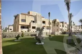 https://aqarmap.com.eg/ar/listing/6277285-for-sale-cairo-6th-of-october-compounds-kmbwnd-jryn-6-mbny-drys