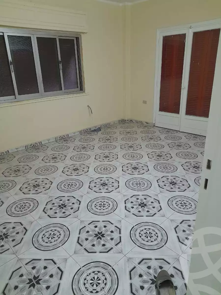 https://aqarmap.com.eg/ar/listing/6278148-for-rent-cairo-helwan-helwan-el-sharkeya-heidar-st