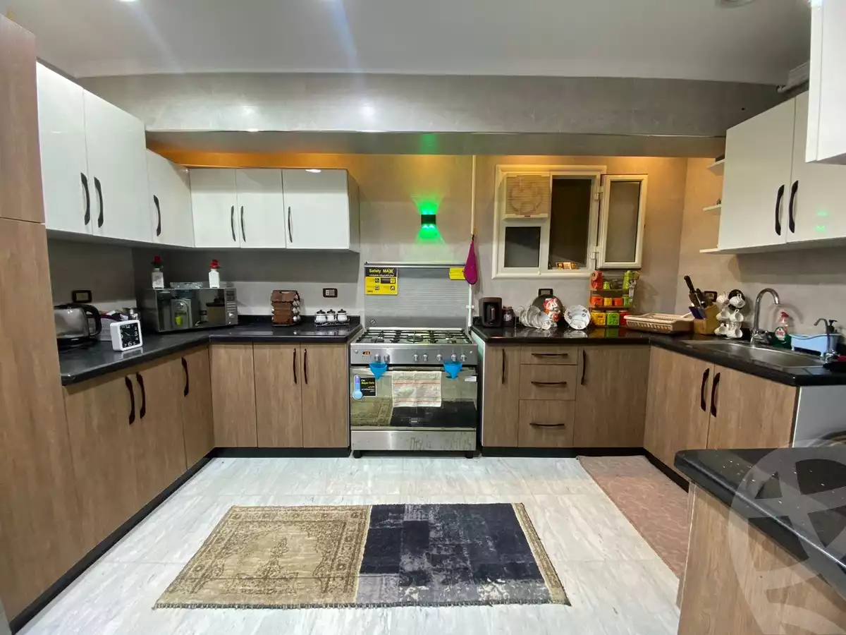https://aqarmap.com.eg/ar/listing/6278197-for-sale-cairo-shoubra-ltr-lbwlqy-al-afdal-sq-st