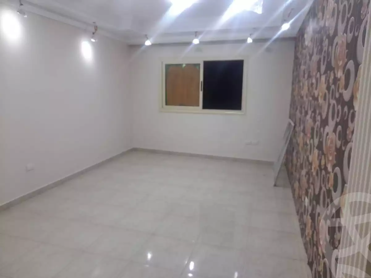 https://aqarmap.com.eg/ar/listing/6278510-for-rent-cairo-helwan-hadayek-helwan-el-khashab-canal