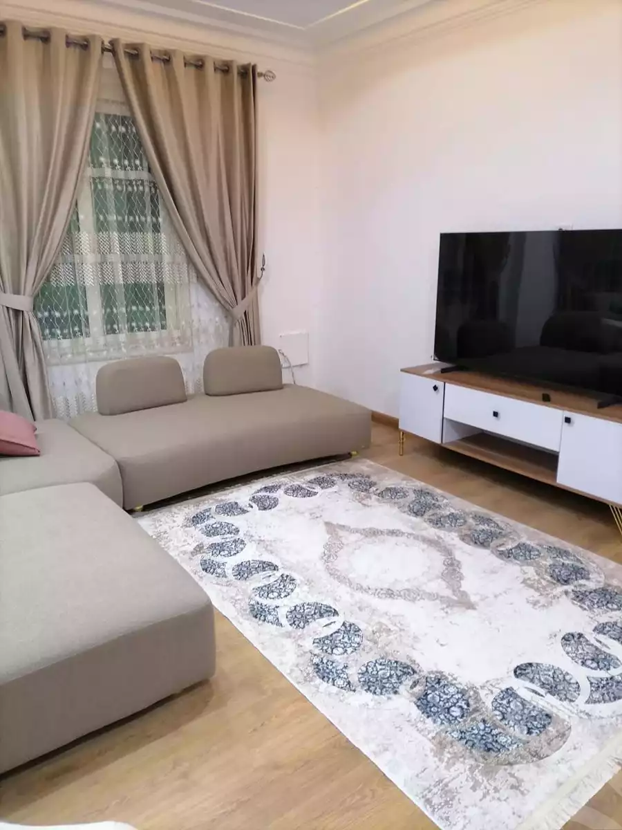 https://aqarmap.com.eg/en/listing/6280052-for-rent-cairo-new-cairo-90th-street-south-teseen-st