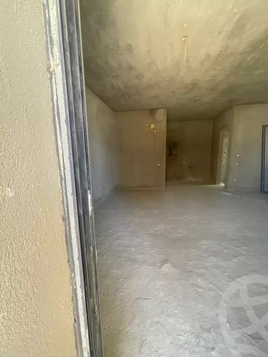 https://aqarmap.com.eg/ar/listing/6280616-for-sale-cairo-el-sheikh-zayed-city-lshykh-zyd-ljdyd-vye