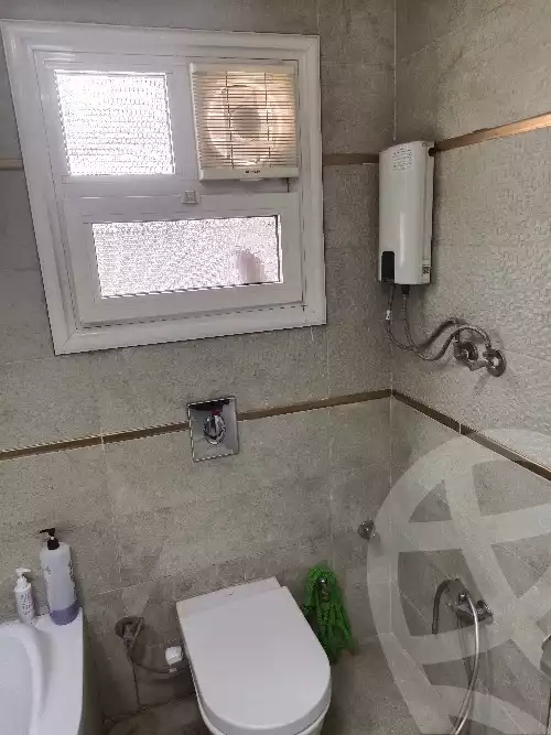 https://aqarmap.com.eg/ar/listing/6281023-for-sale-cairo-helwan-kwrnysh-hlwn