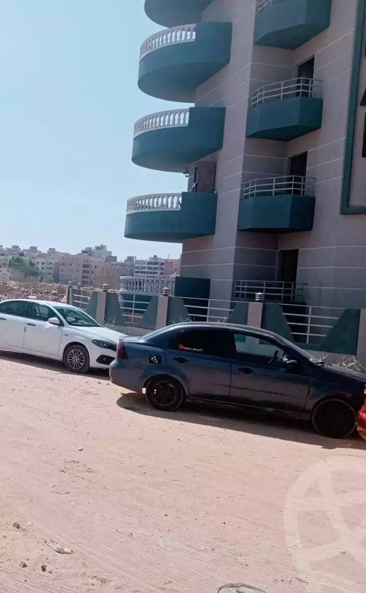 https://aqarmap.com.eg/ar/listing/6282232-for-sale-cairo-mokattam-lhdb-l-ly-s-zone
