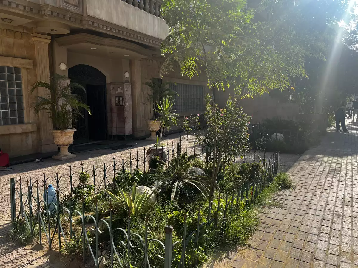 https://aqarmap.com.eg/ar/listing/6282378-for-sale-cairo-nasr-city-6th-zone-hafez-ramadan-st