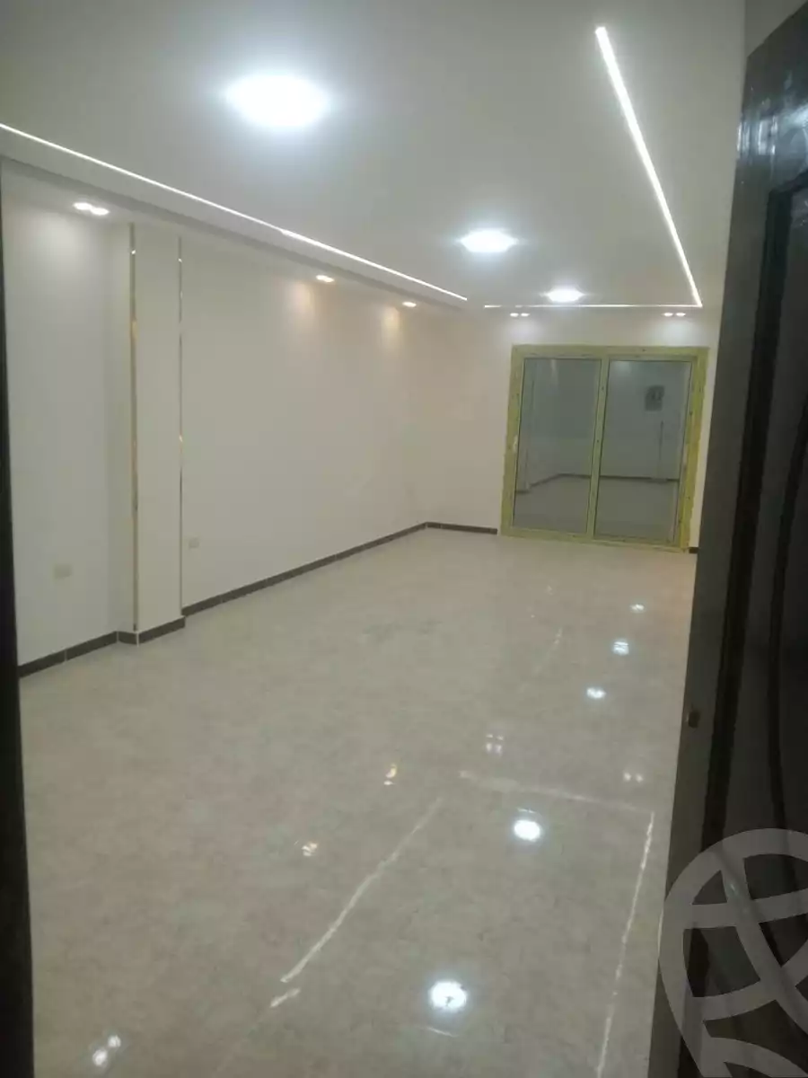https://aqarmap.com.eg/en/listing/6282562-for-sale-cairo-helwan-helwan-el-sharkeya-ryad-pasha-st