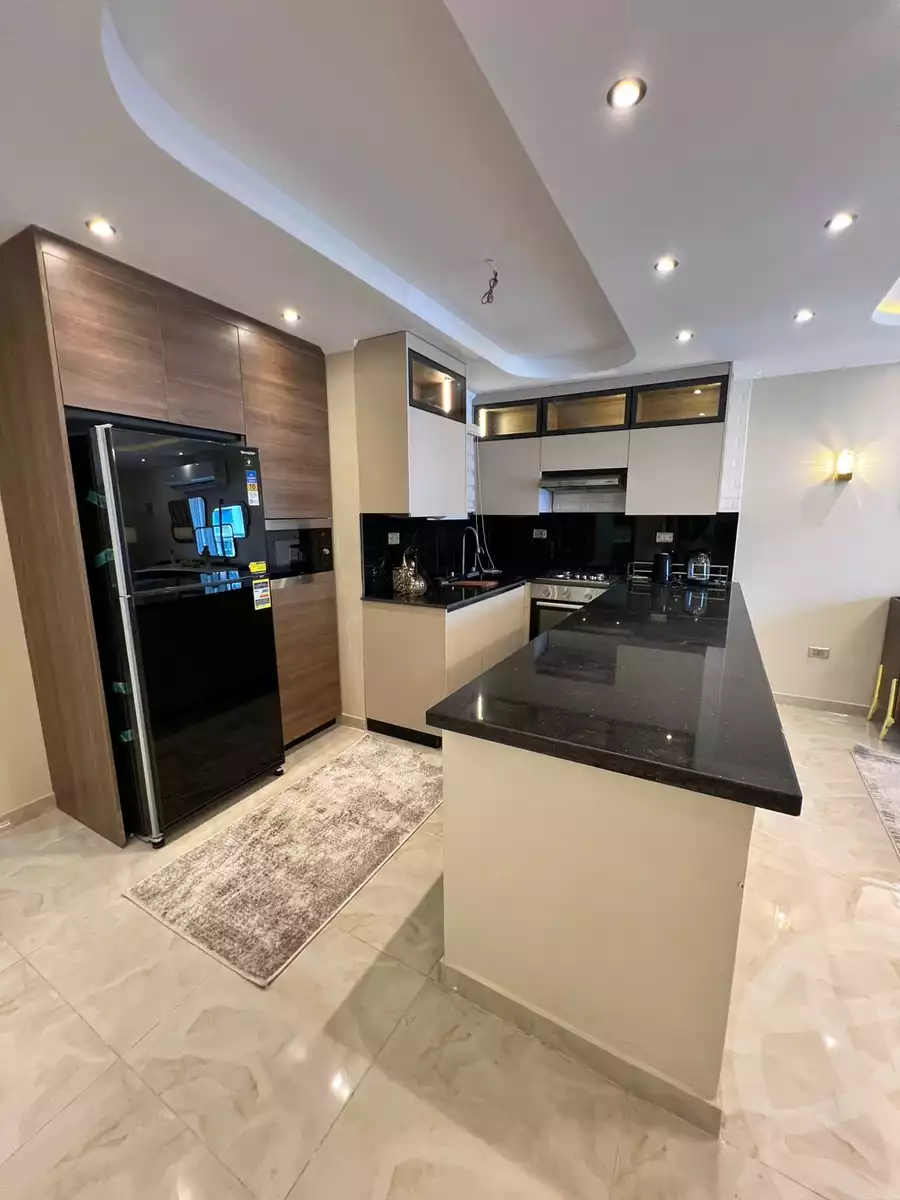 https://aqarmap.com.eg/ar/listing/6283489-for-sale-cairo-new-cairo-compounds-mwrd-fq-llttwyr