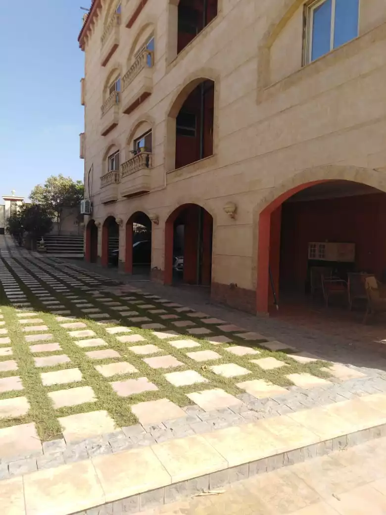 https://aqarmap.com.eg/en/listing/6283789-for-sale-cairo-al-oubour-jm-y-rby-kht-8-shml
