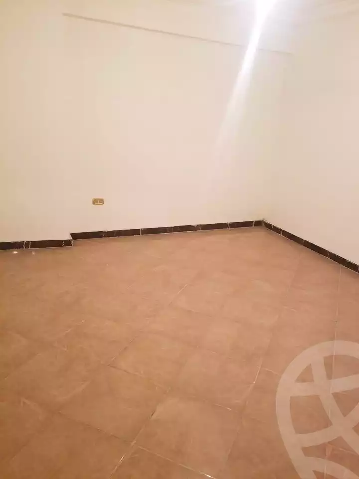 https://aqarmap.com.eg/ar/listing/6283869-for-sale-alexandria-miami