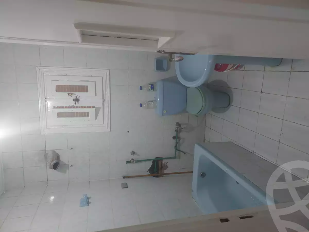 https://aqarmap.com.eg/ar/listing/6284236-for-sale-alexandria-l-jmy-lbytsh-shahr-al-assal-st