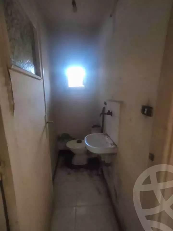 https://aqarmap.com.eg/en/listing/6284330-for-sale-cairo-15th-of-may-mjwr-9