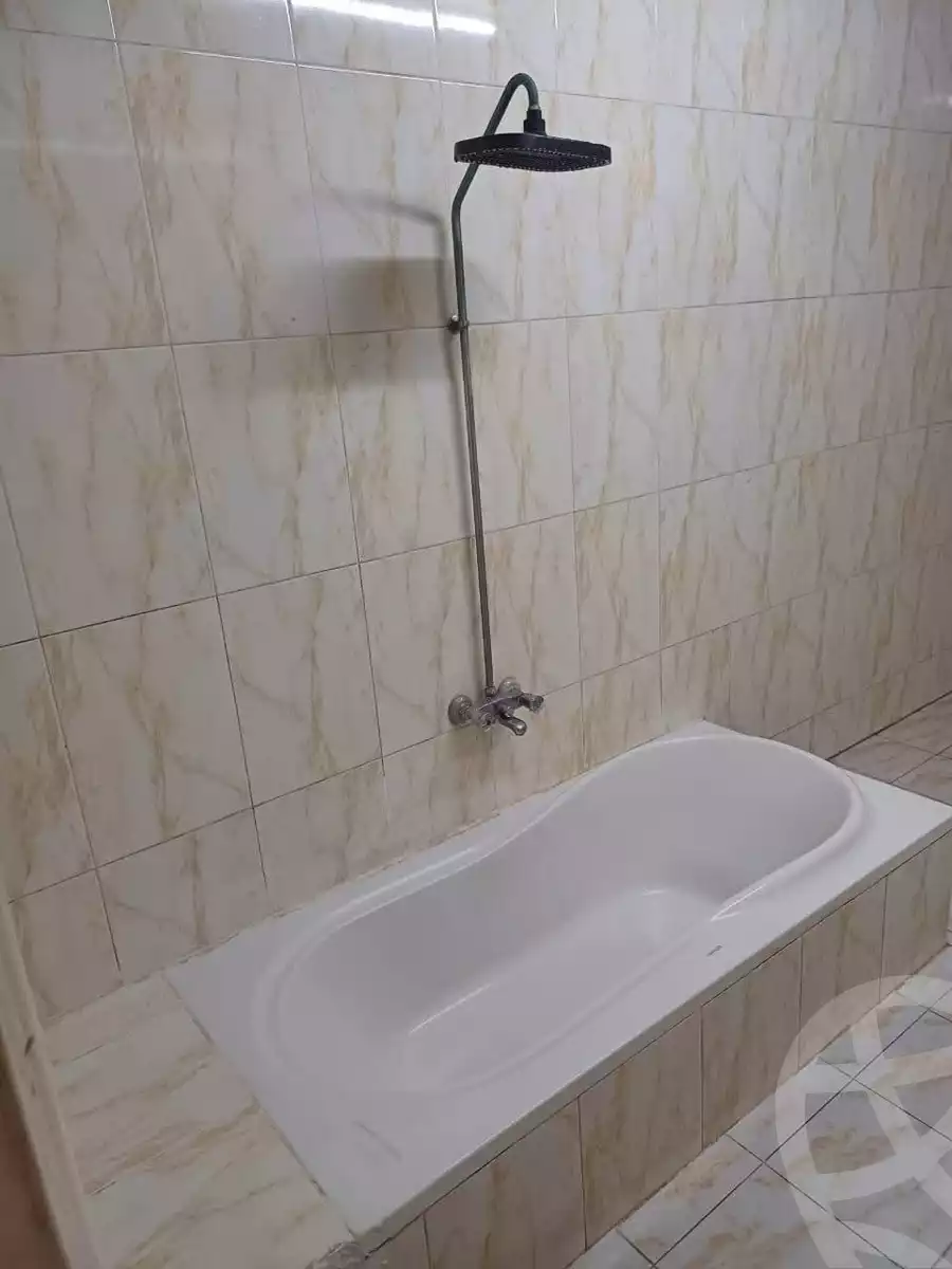 https://aqarmap.com.eg/ar/listing/6284948-for-sale-cairo-el-zaytun-hlmy-lzytwn-ain-shams-st