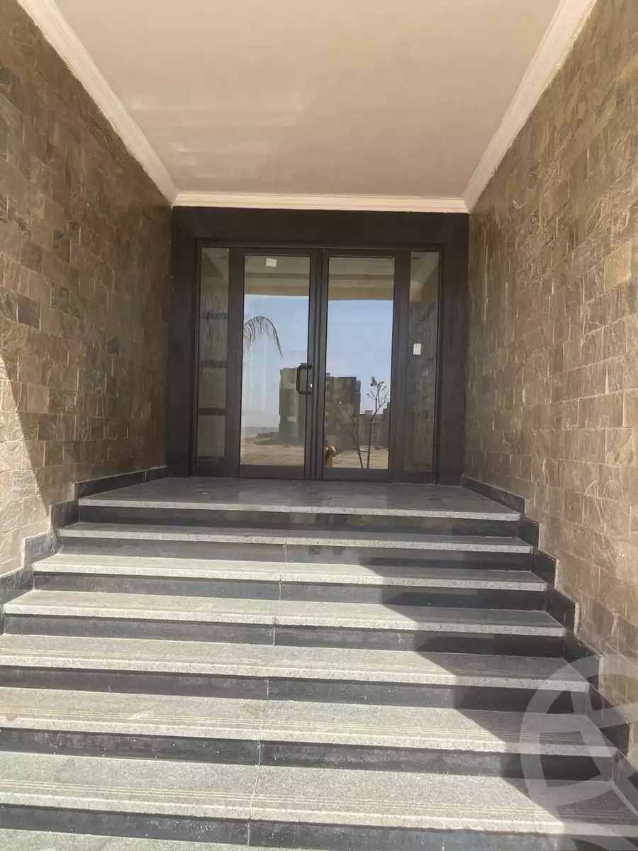 https://aqarmap.com.eg/en/listing/6285069-for-sale-cairo-el-sheikh-zayed-city-lshykh-zyd-ljdyd-west-view-residence-hdp