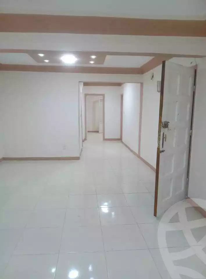 https://aqarmap.com.eg/ar/listing/6285285-for-sale-alexandria-l-jmy-el-hanouvel